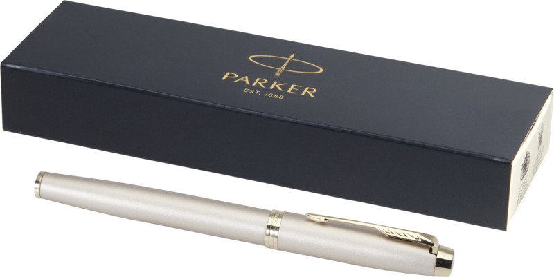 „Parker IM“ rašiklis su rutuliniu antgaliu (juodi rašalo)