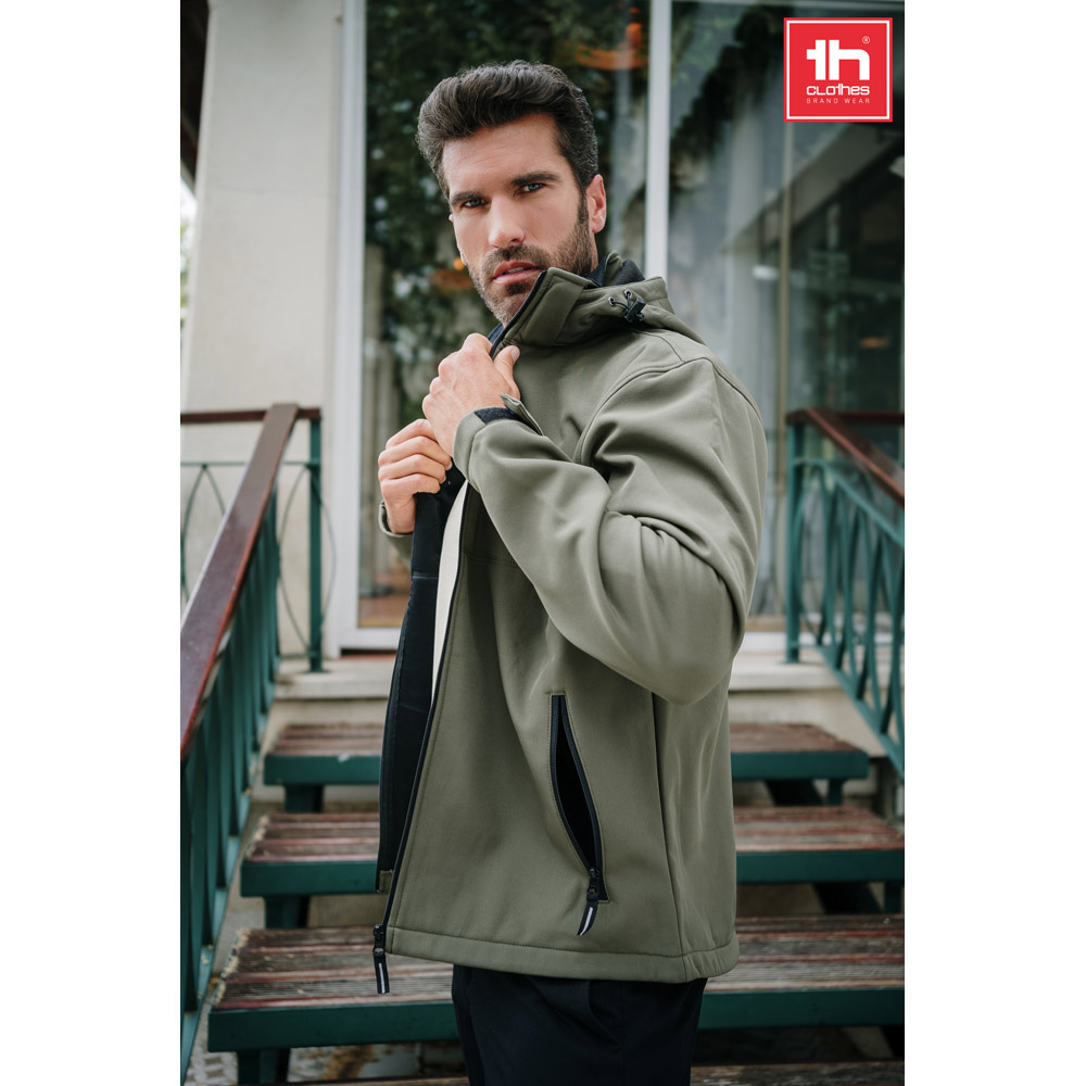 THC ZAGREB. Vyriška „softshell“ striukė su nuimamu gobtuvu ir apvalintu apatiniu kraštu nugaroje