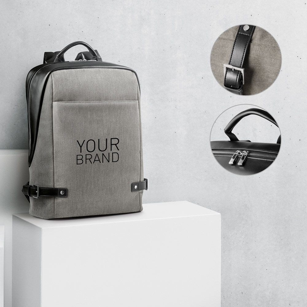 „DIVERGENT BACKPACK II“. Kuprinė, skirta nešiojamajam kompiuteriui iki 15'6'', pagaminta iš audinio ir PU