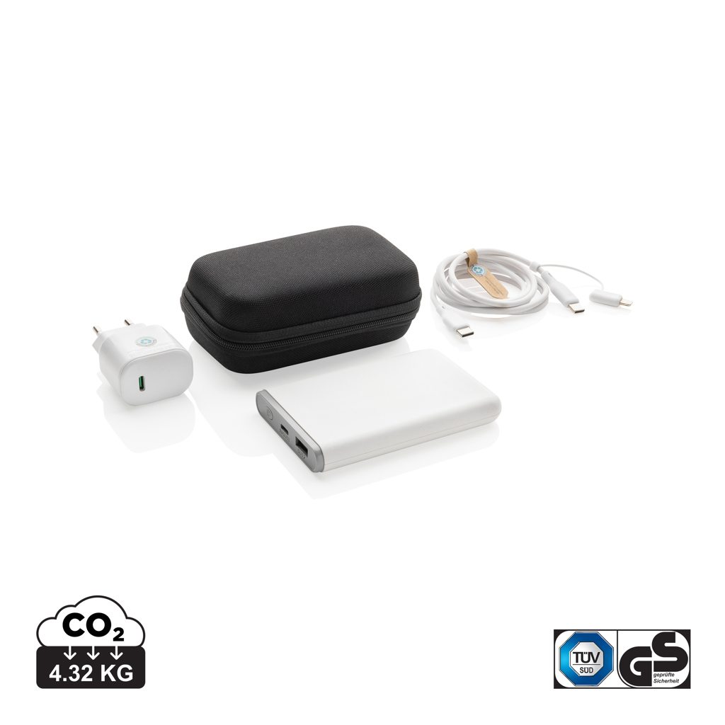 „Surge RCS“ įkrovimo rinkinys iš perdirbto PET, 20 W, C tipo, 3 vnt.